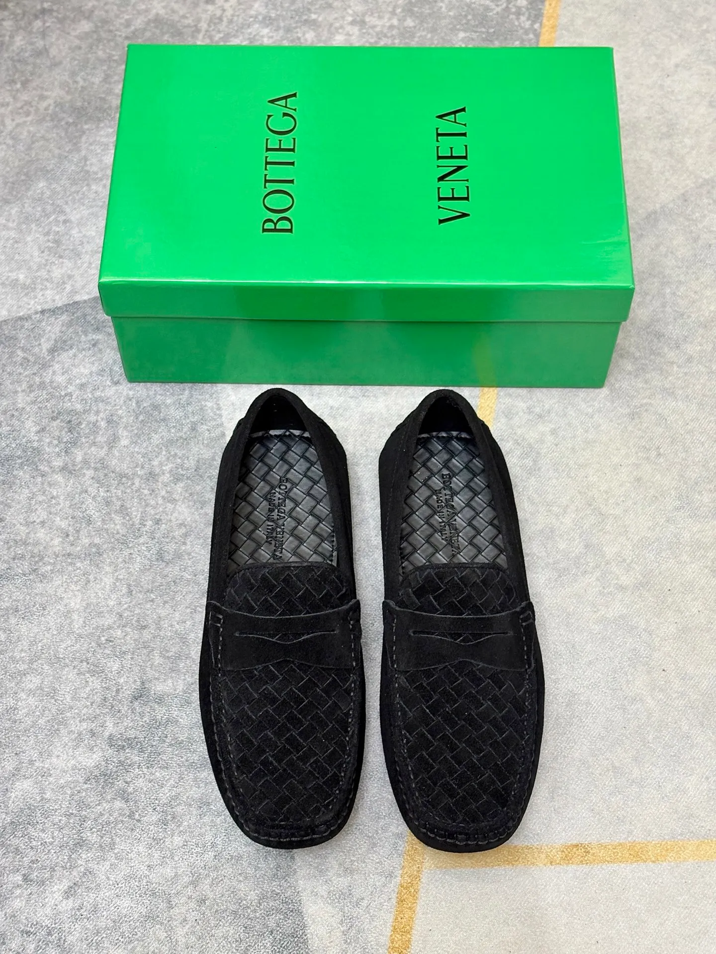 P420💰 (Niu Li + Niu Pad) [BV] The latest hot style‼ ️Casual men's shoes, uppers imported first-layer cowhide ➕Full imported cowhide lining✔️Exquisite workmanship, excellent foot feel, special rubber soles✔️, cool and fashionable, the latest fashion, fashionable outsole, hurry up.  Code number: 38-44 (can be customized to 37.45, non-refundable)